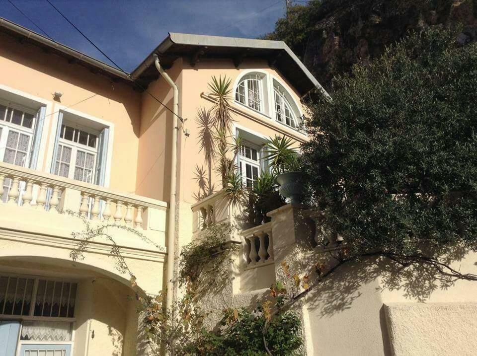 Les Citronniers Apartment Villefranche-sur-Mer Bagian luar foto
