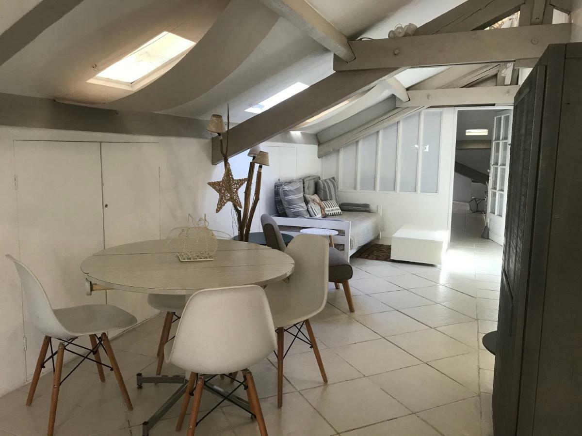 Les Citronniers Apartment Villefranche-sur-Mer Bagian luar foto