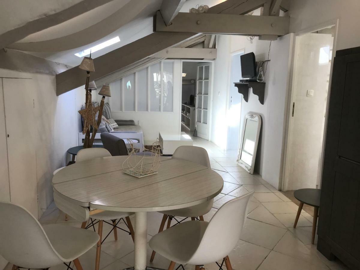 Les Citronniers Apartment Villefranche-sur-Mer Bagian luar foto
